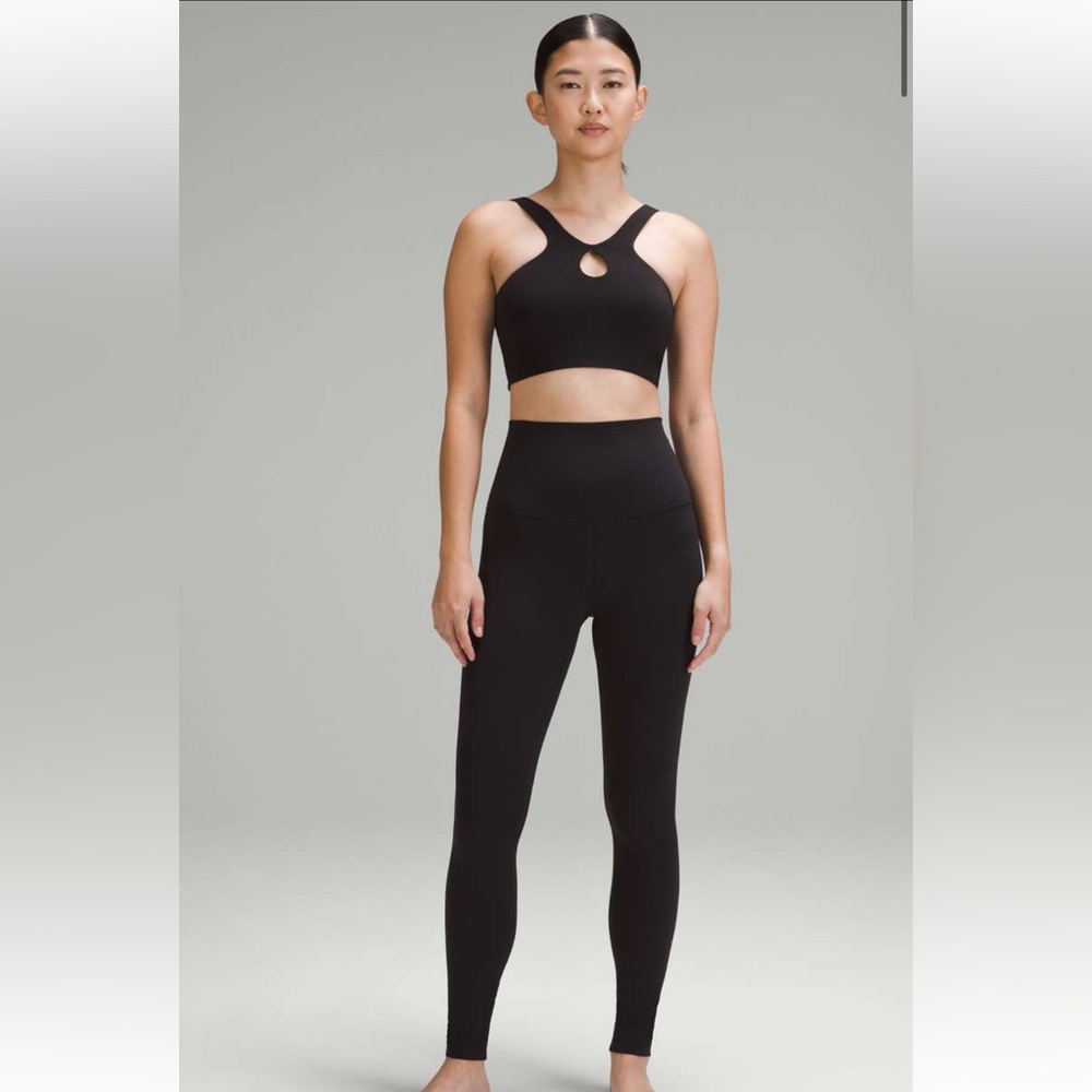 SmoothCover Front Cut-Out Yoga Bra - Picture 2 of 9